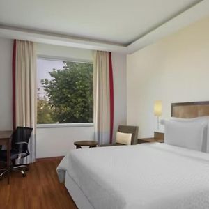Premier King Room